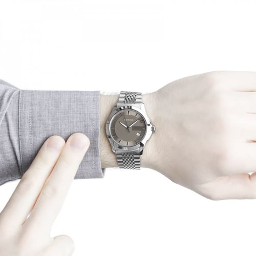 ساعة قوتشي رجالي