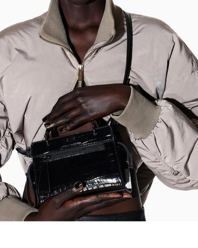 حقيبة armani exchange