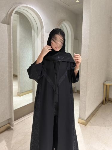 عباية كريب مع جاكار قصة رسمية