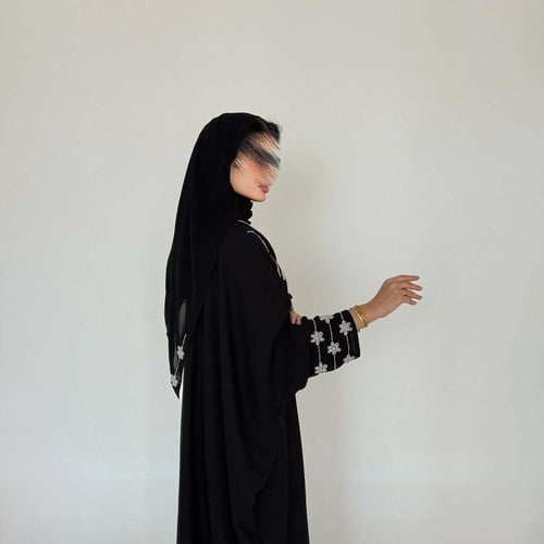 عباية بشت ورود شك يدوي