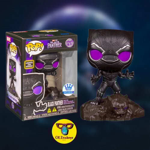 Black Panther (2018) - Black Panther with Lights &...