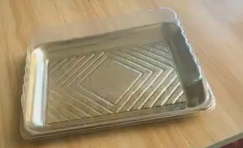 صحن كيك ذهبي مربع صغير (4) صحون