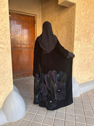 عباية لمياء