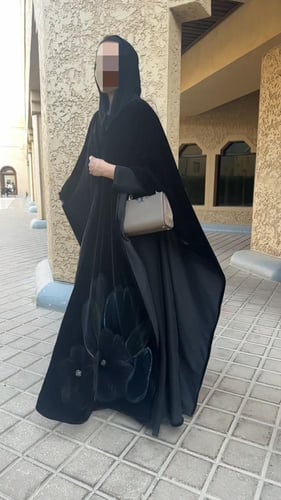 عباية لمياء