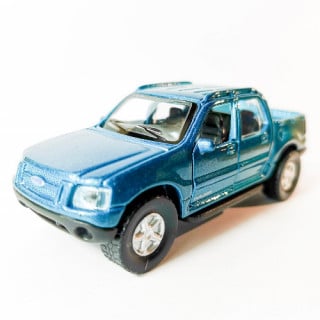 مجسم لعبة سيارة فورد اكسبلورر سبورت تركوازي حوض