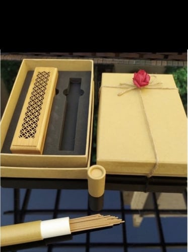 بكج عدد ( 5 ) مباخر مع كل مبخرة (30 ) عود كمبودي ف...