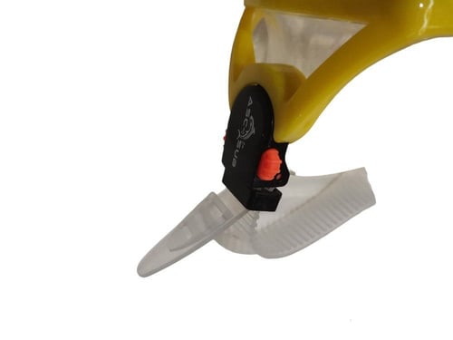 قناع وأنبوب الغوص - FGM-124