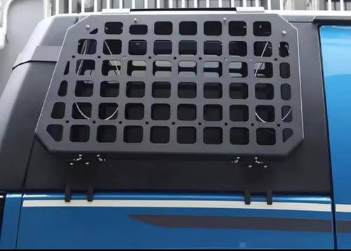 قاعدة خارجية للسقف الخلفي