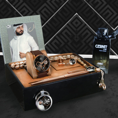 أطقم ساعات شبابية راقية بتصميم خاص للإسم والصورة ح...