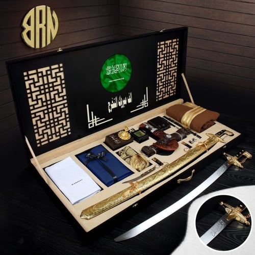 هدايا بوكسات رجالية ملكي بشت سيف خنجر مع بعض الإكس...