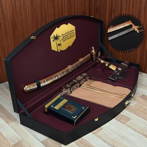 بكس هدية ملكي سيف مع مشلح عالي الجودة مديل جديد MH...