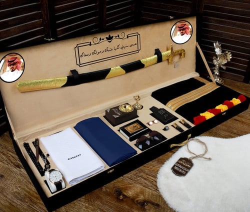 بوكسات رجالي ملكي زواج وتخرج سيف ومشلح تصميم حسب ا...