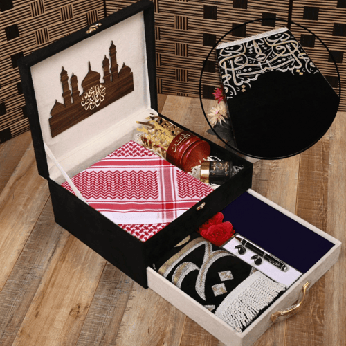 هدايا رمضانية رجاليه شماغ و سجاد مع مبخرة الموديل...