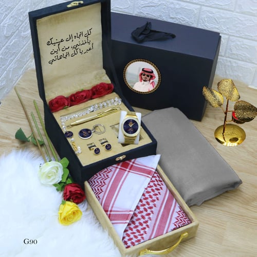 بوكس رجالي شتوي فخمة مع شماغ مع ساعة موديل HM-2525