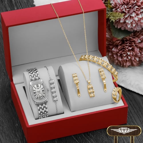 طقم ساعة نسائية مميزة مع إكسسوارات تصميم حسب الطلب...
