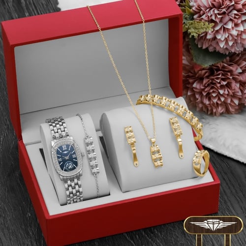 طقم ساعة نسائية مميزة مع إكسسوارات تصميم حسب الطلب...