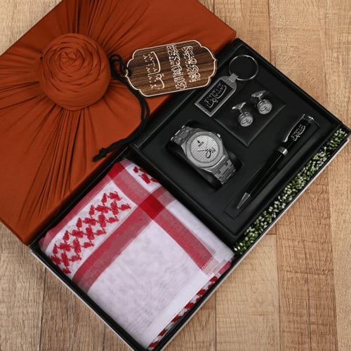 طقم رجالي راقي ساعة مع شماغ تصميم حسب الطلب موديل...