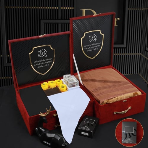 هدايا رجالي بوكسين ملكي شتوي فروه و قماش وشماغ و ع...