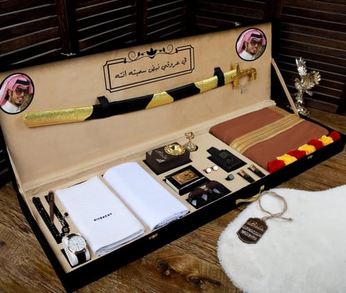 بوكسات رجالي ملكي زواج وتخرج سيف ومشلح تصميم حسب ا...