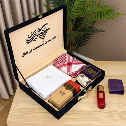 بكس رجالي شماغ مع عطر مديل 987