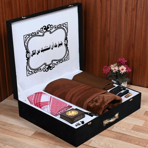 بوكس افخم الهداياء الشتويه مميز مع نحت الاسم حسب ا...