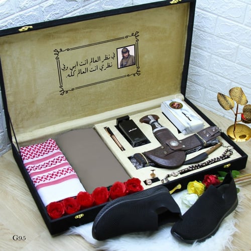 هدايا رجالي بوكس ملكي شتوي مع شوز و قماش وشماغ و ع...