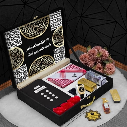 بوكس رجالي شتوي فخمة مع شماغ وساعة وعطر مع الملحقا...