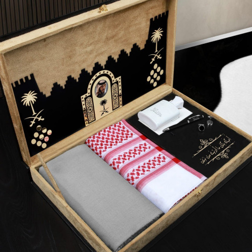 بوكس رجالي شتوي فخمة مع شماغ موديل HM-7896