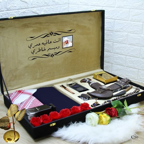 هدايا رجالي بوكس ملكي شتوي مع و قماش وشماغ و عباره...