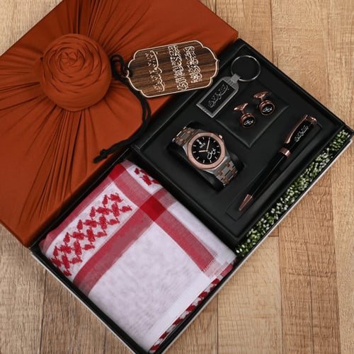 طقم رجالي راقي ساعة مع شماغ تصميم حسب الطلب موديل...