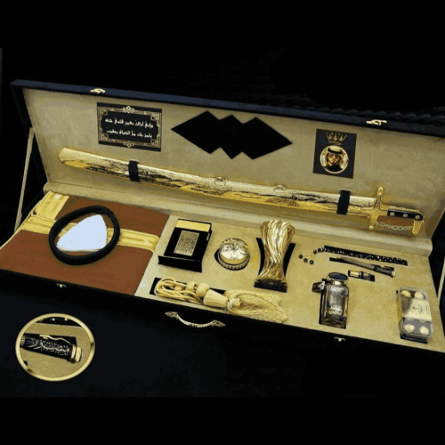 بوكس هدية ملكية فخمة سيف مع إمكانية اضافة اسم وعبا...