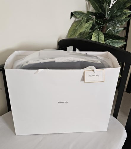 كيس هدايا + كرت