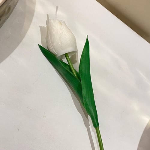 وردة التوليب بساق صناعية