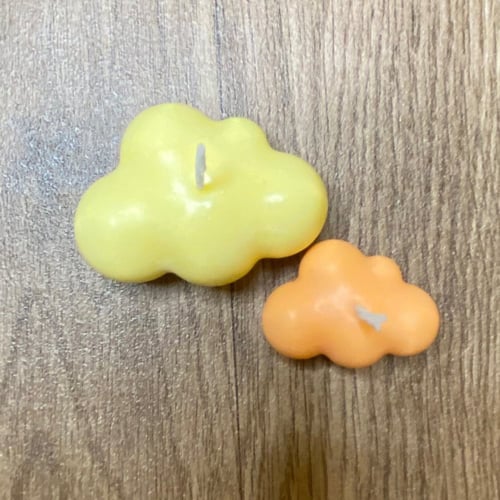 شمعة الغيمة بأحجام مختلفة