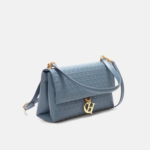 كارولينا هريرا | CH -وسط