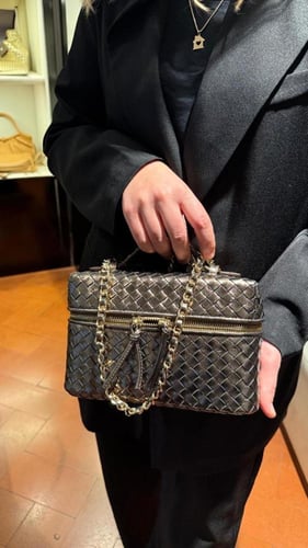 بوتيقا جوتي | BOTTEGA GIOTTI