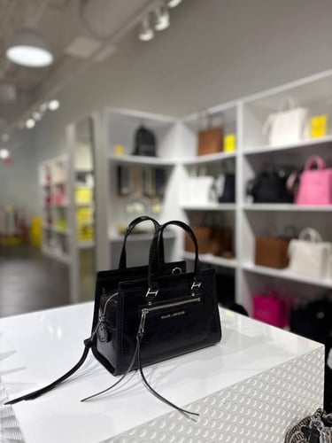 MARC JACOBS|مارك جيكوبز