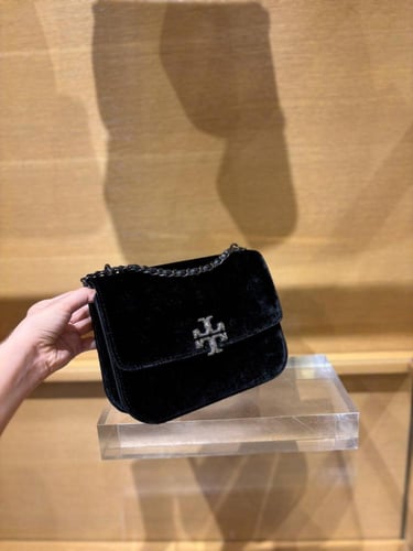 TORY BURCH| توري بورش