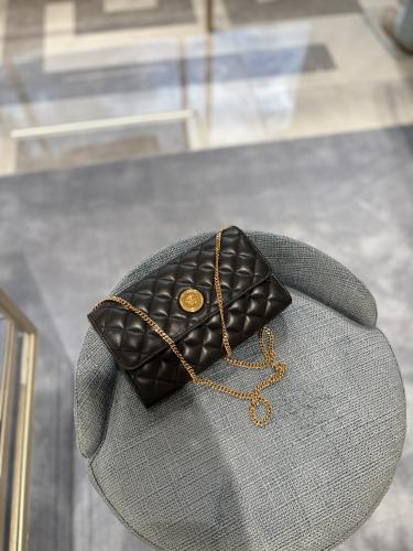 فرزاتشي | VERSACE