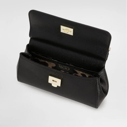 دولتشي اند قابانا | DG