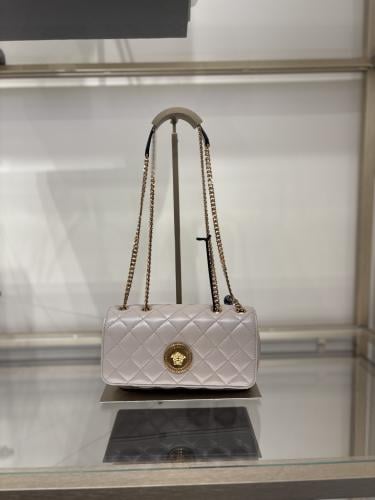 فرزاتشي | VERSACE