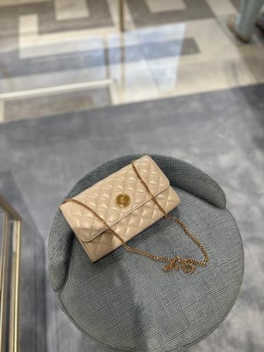 فرزاتشي | VERSACE