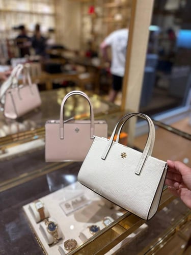 TORY BURCH| توري بورش