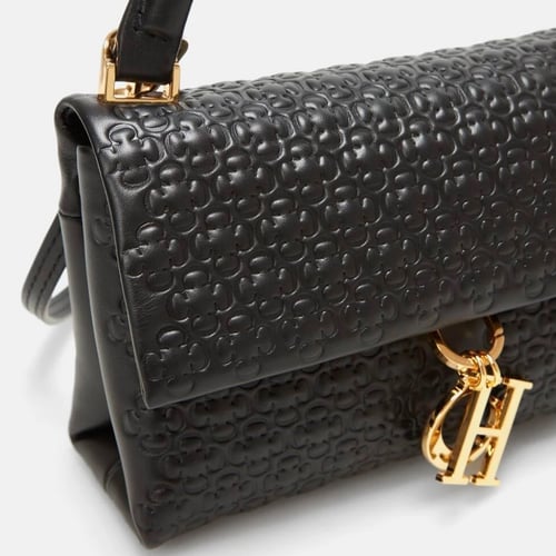 كارولينا هريرا | CH - صغير