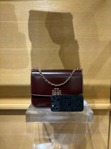 TORY BURCH| توري بورش