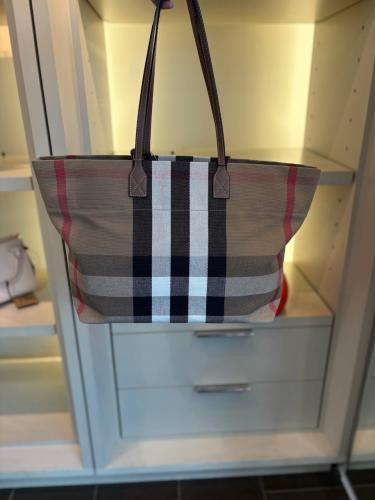 بربري | BERBERRY