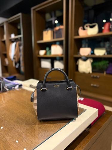 بربري | BERBERRY