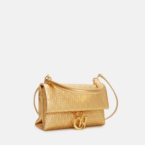 كارولينا هريرا | CH - صغير