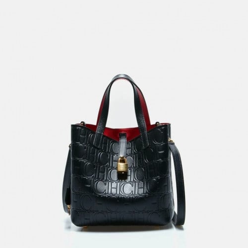 كارولينا هريرا | CH