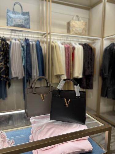 فرزاتشي | VERSACE